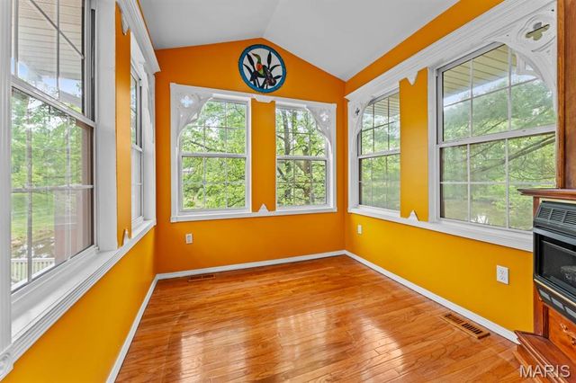 160 Ladue Pines Drive, Creve Coeur, MO 63141