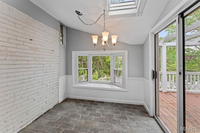 160 Ladue Pines Drive, Creve Coeur, MO 63141