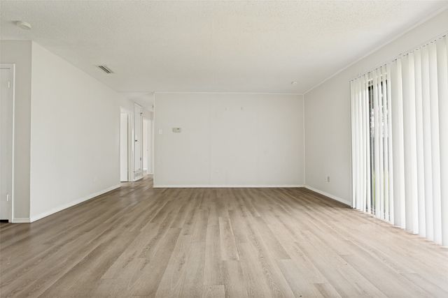 714 Shorecrest Drive, Garland, TX 75040