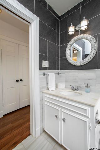 2017 Hilltop, Tyler, TX 75701