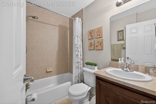 26300 Wacker Drive, Chesterfield Township, MI 48051