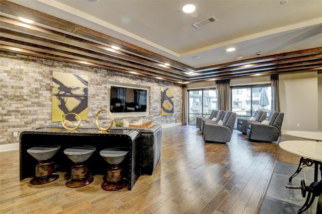 3636 W Dallas Street 521, Houston, TX 77019