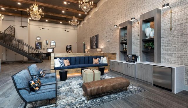 3636 W Dallas Street 521, Houston, TX 77019