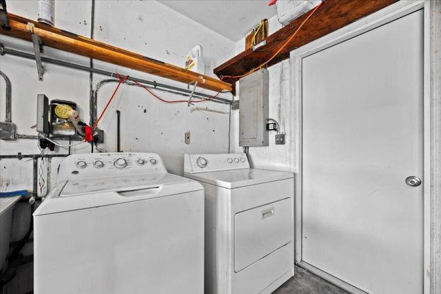 516 Sabal Palm Drive, Lake Park, FL 33403