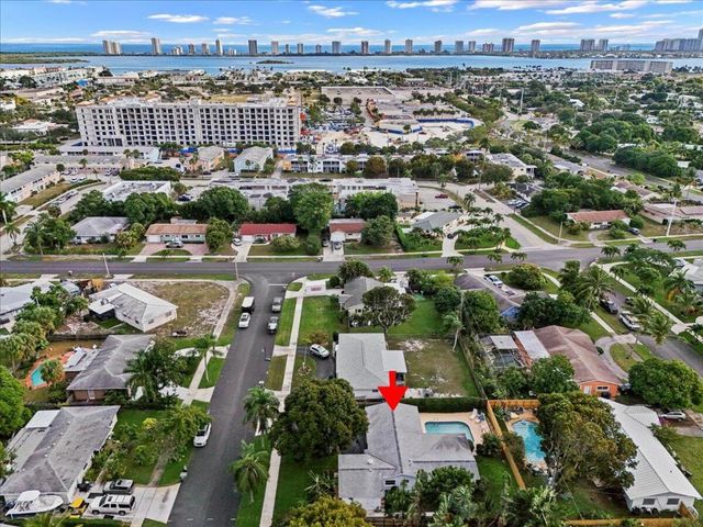 516 Sabal Palm Drive, Lake Park, FL 33403