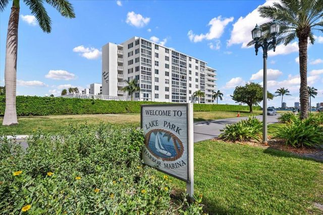 516 Sabal Palm Drive, Lake Park, FL 33403