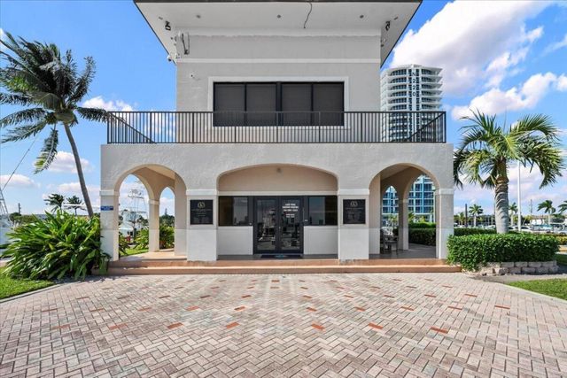 516 Sabal Palm Drive, Lake Park, FL 33403