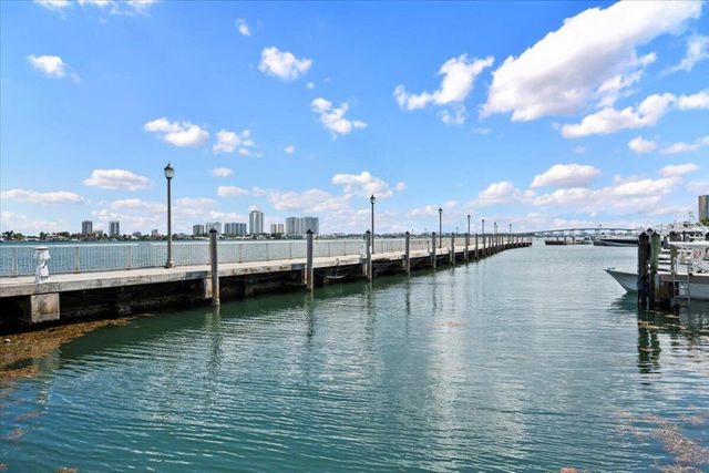 516 Sabal Palm Drive, Lake Park, FL 33403