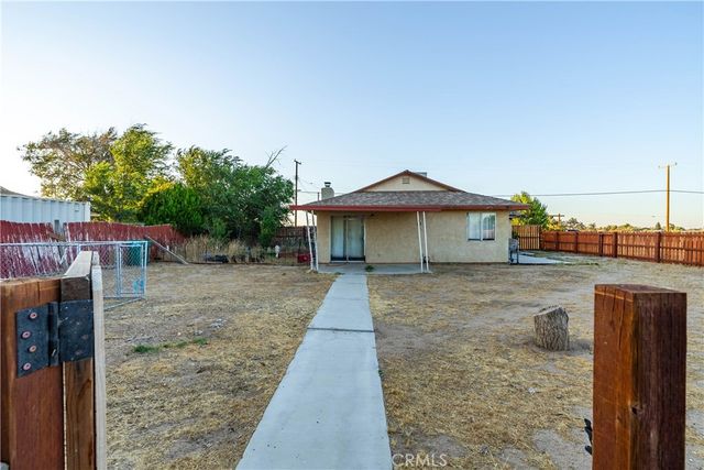 8728 W Avenue E12, Lancaster, CA 93536