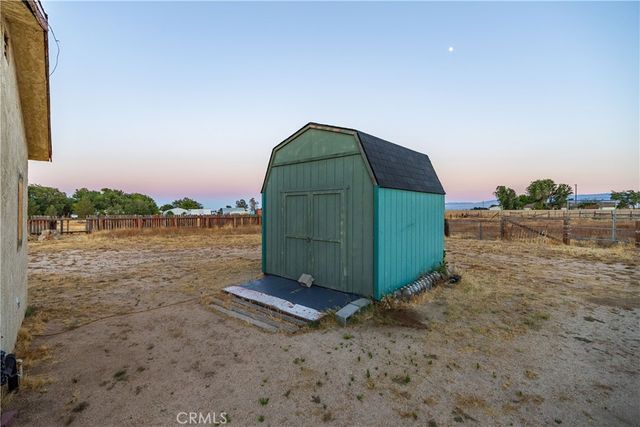 8728 W Avenue E12, Lancaster, CA 93536