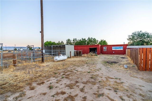 8728 W Avenue E12, Lancaster, CA 93536
