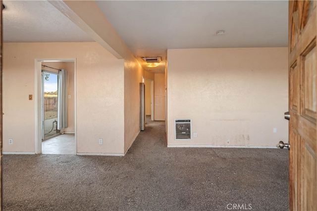 8728 W Avenue E12, Lancaster, CA 93536