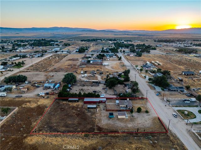 8728 W Avenue E12, Lancaster, CA 93536