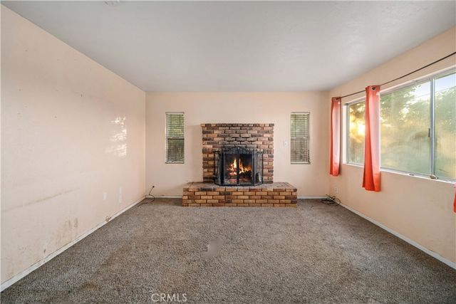 8728 W Avenue E12, Lancaster, CA 93536