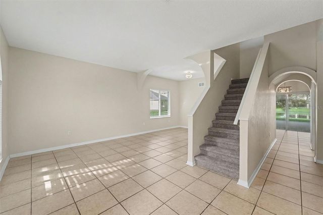 19431 SANDY SPRINGS CIRCLE, Lutz, FL 33558