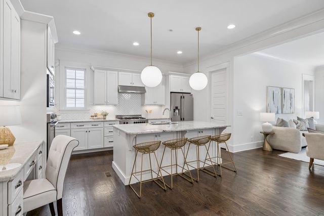 3640 Mayflower Pl, Nashville, TN 37204