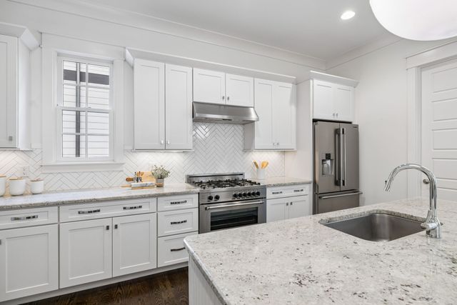3640 Mayflower Pl, Nashville, TN 37204