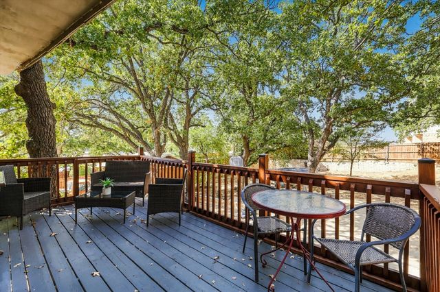 1003 Hopkins Drive, Denton, TX 76205