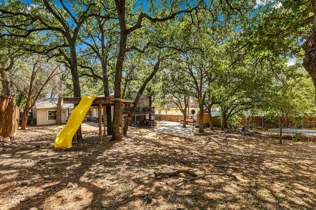1003 Hopkins Drive, Denton, TX 76205