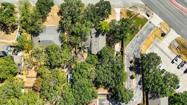 1003 Hopkins Drive, Denton, TX 76205
