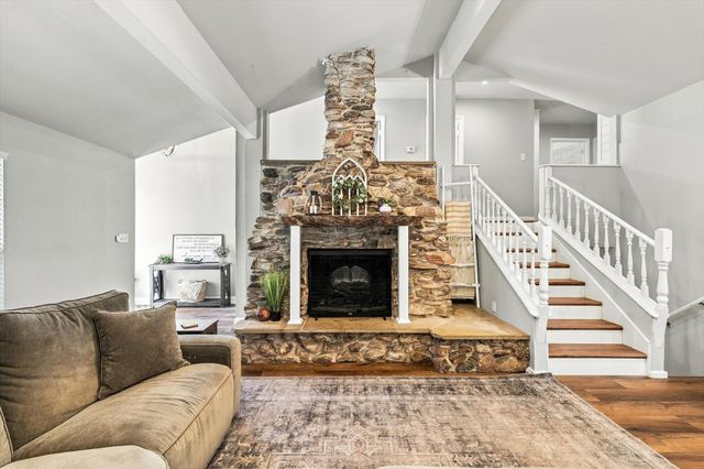 1003 Hopkins Drive, Denton, TX 76205