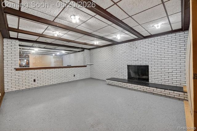 28013 Roan Drive, Warren, MI 48093