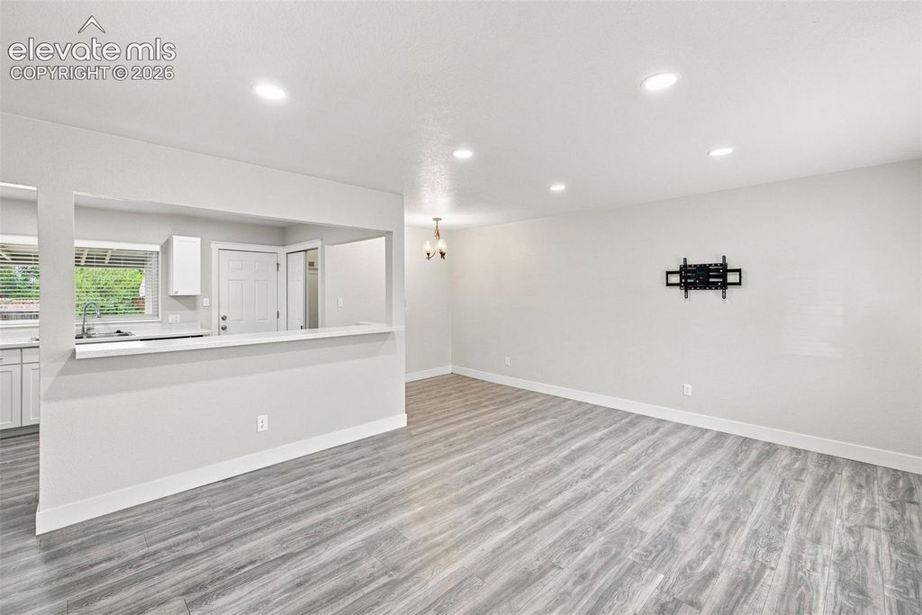 3106 N Institute Street, Colorado Springs, CO 80907 — photo 2