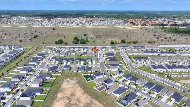 9239 WESTSIDE HILLS DR, Davenport, FL 33896