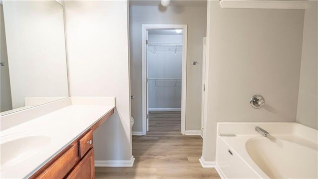 3176 Creston Park Court, Duluth, GA 30096