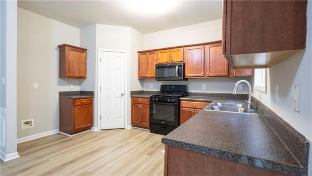 3176 Creston Park Court, Duluth, GA 30096