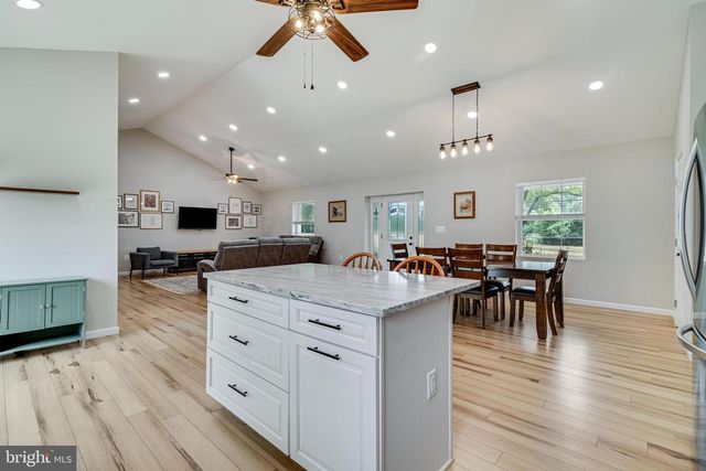 1675 MALLARD POINT RD, Prince Frederick, MD 20678