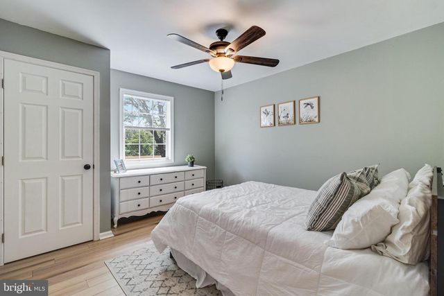1675 MALLARD POINT RD, Prince Frederick, MD 20678
