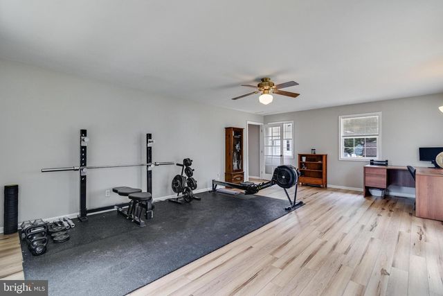 1675 MALLARD POINT RD, Prince Frederick, MD 20678