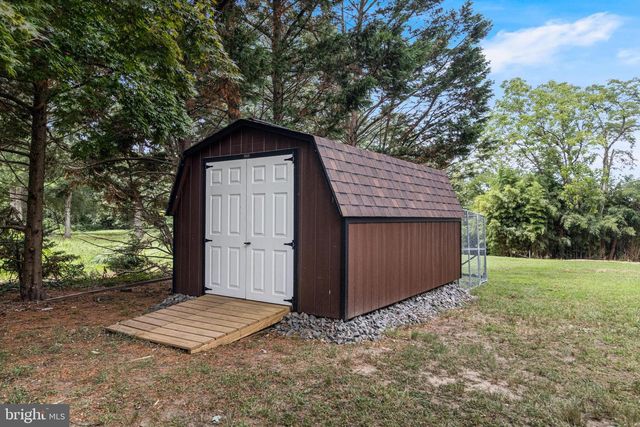 1675 MALLARD POINT RD, Prince Frederick, MD 20678