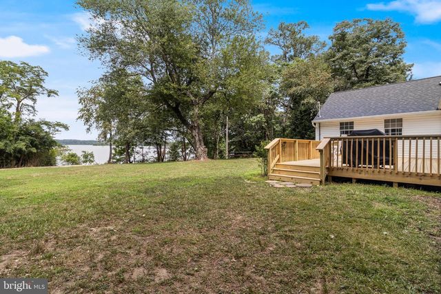 1675 MALLARD POINT RD, Prince Frederick, MD 20678