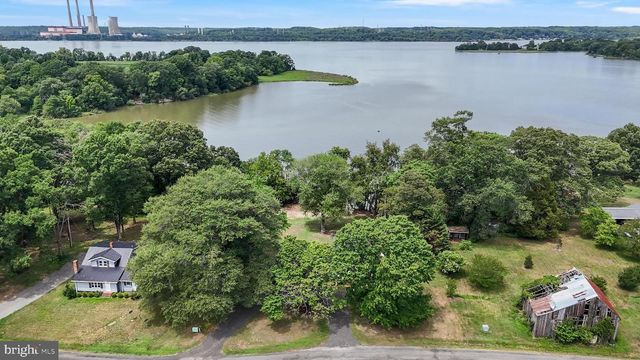 1675 MALLARD POINT RD, Prince Frederick, MD 20678