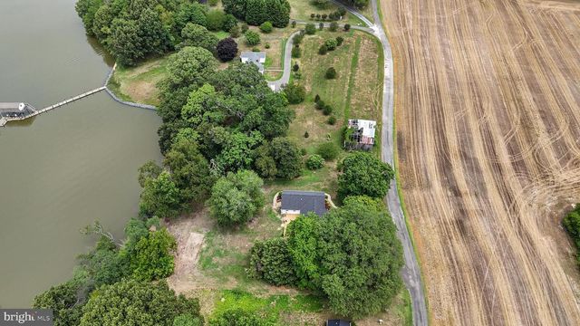 1675 MALLARD POINT RD, Prince Frederick, MD 20678