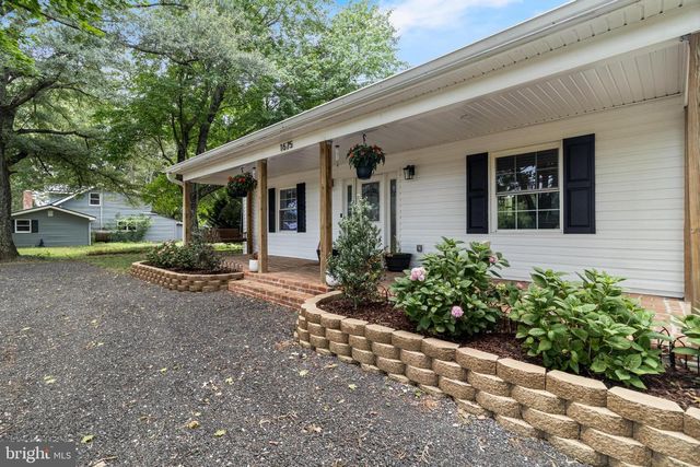 1675 MALLARD POINT RD, Prince Frederick, MD 20678