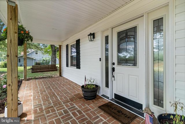1675 MALLARD POINT RD, Prince Frederick, MD 20678