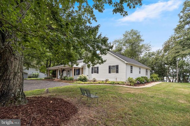 1675 MALLARD POINT RD, Prince Frederick, MD 20678