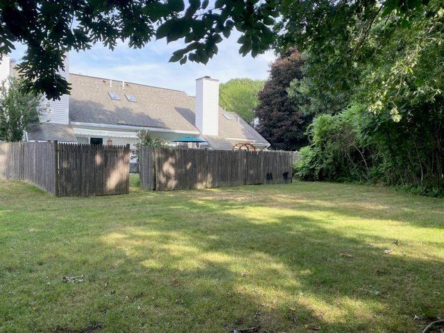 233 Lake St D, Weymouth, MA 02189