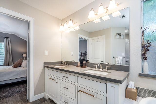 226 Foster Street, Tomball, TX 77375