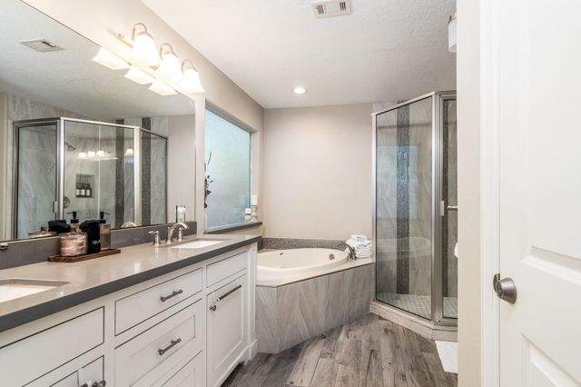 226 Foster Street, Tomball, TX 77375