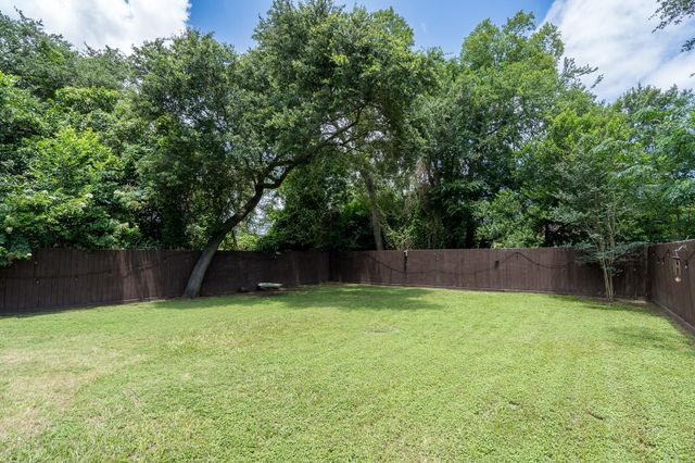 226 Foster Street, Tomball, TX 77375
