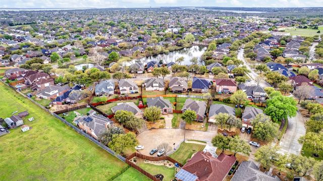 8105 Sawgrass Lane, Rowlett, TX 75089