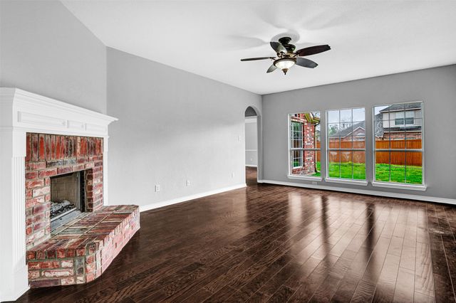 8105 Sawgrass Lane, Rowlett, TX 75089