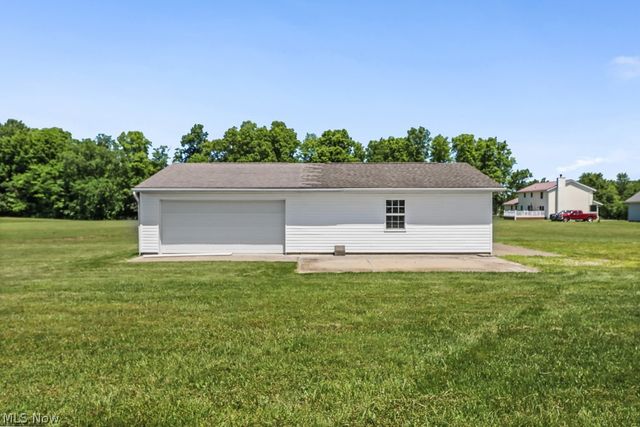 2265 Industry Road, Atwater, OH 44201