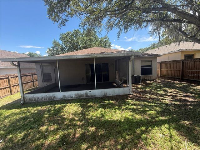 204 CHARDONNAY PLACE, Valrico, FL 33594