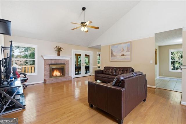 1545 Smoke Hill Drive NE, Hoschton, GA 30548