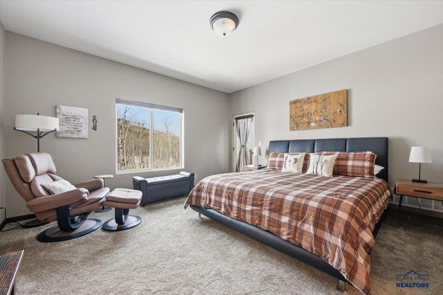 11867 ELK VIEW LOOP, Sturgis, SD 57785